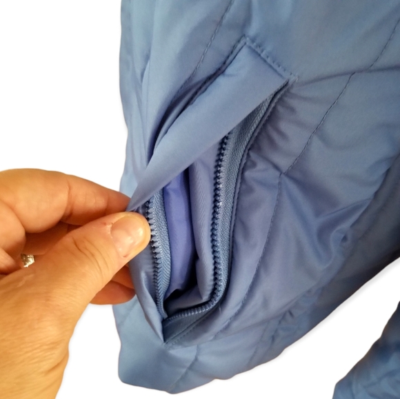 J. Crew light to medium weight quilted winter jacket in periwinkle blue. Sz M - Picture 6 of 7